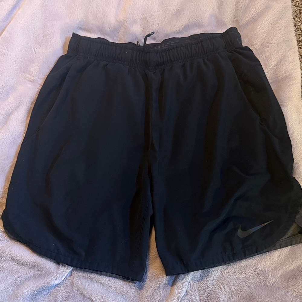 Nike Men's Black Athletic Shorts
